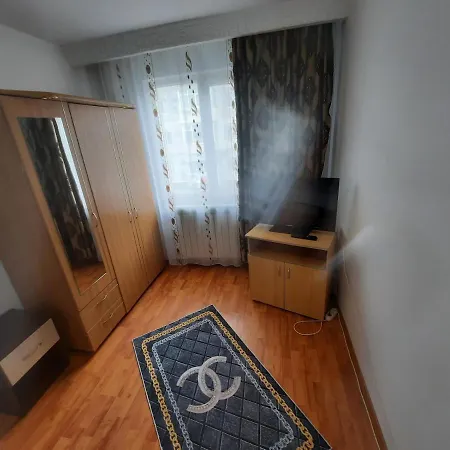 Apartment Apartament Kiki Etaj 3 *