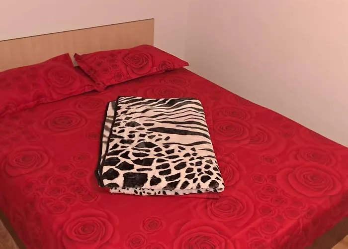 Kiki Etaj 3 * Mangalya