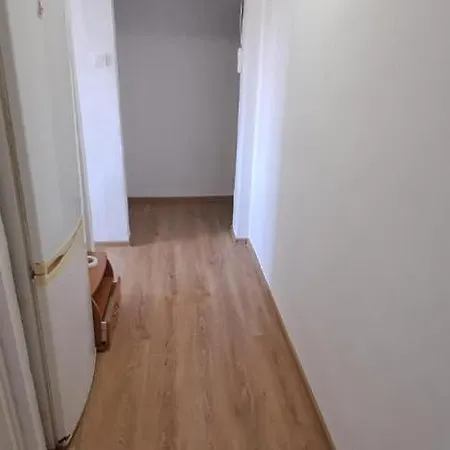 Kiki Etaj 3 Mangalia