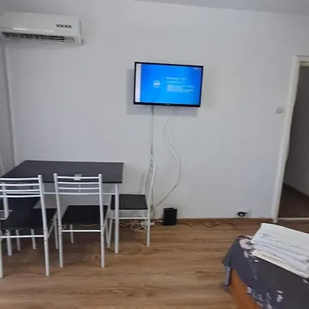 Kiki Etaj 3 Apartman *