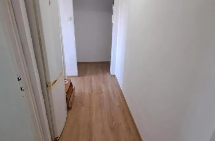 Kiki Etaj 3 Mangalia