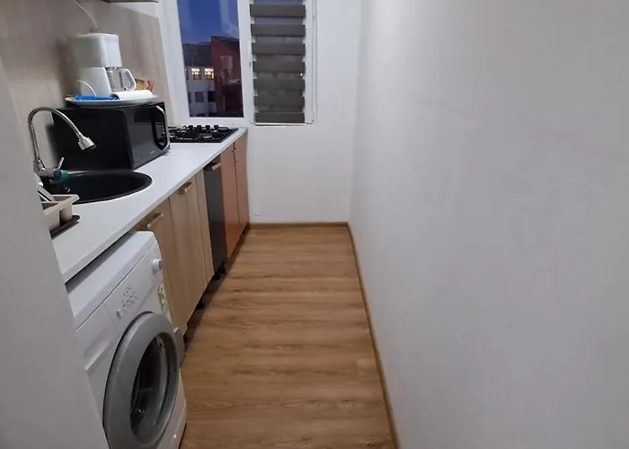 Kiki Etaj 3 Apartman Mangalia